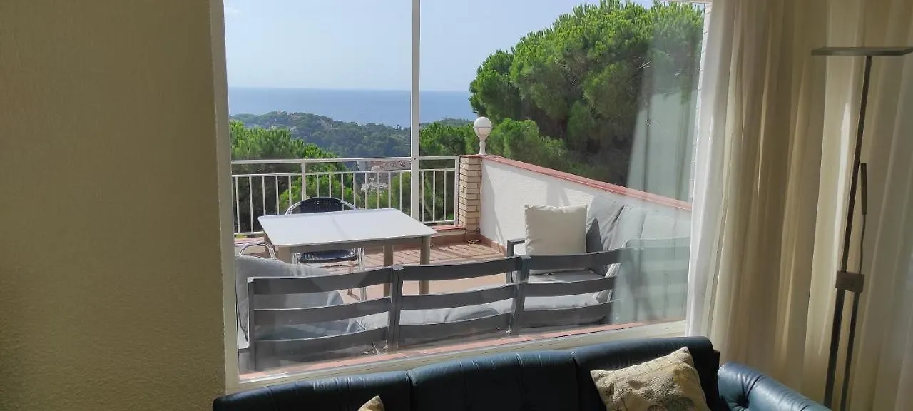 Lloret De Mar- Well-Equipped Modern Villa With Pool And Seaview For 10 Persons