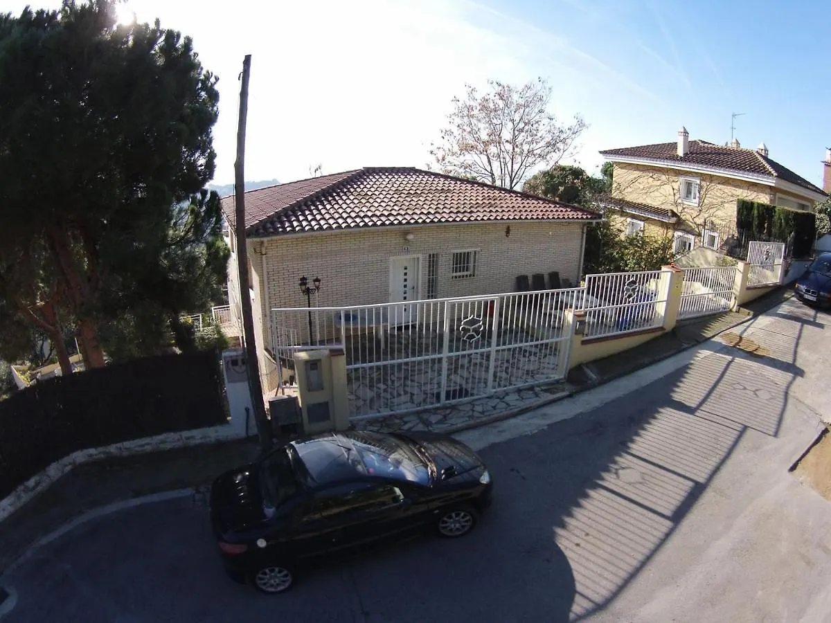 Lloret De Mar- Well-Equipped Modern Villa With Pool And Seaview For 10 Persons